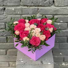 Цветочная композиция из Розы в коробке в Кропоткине