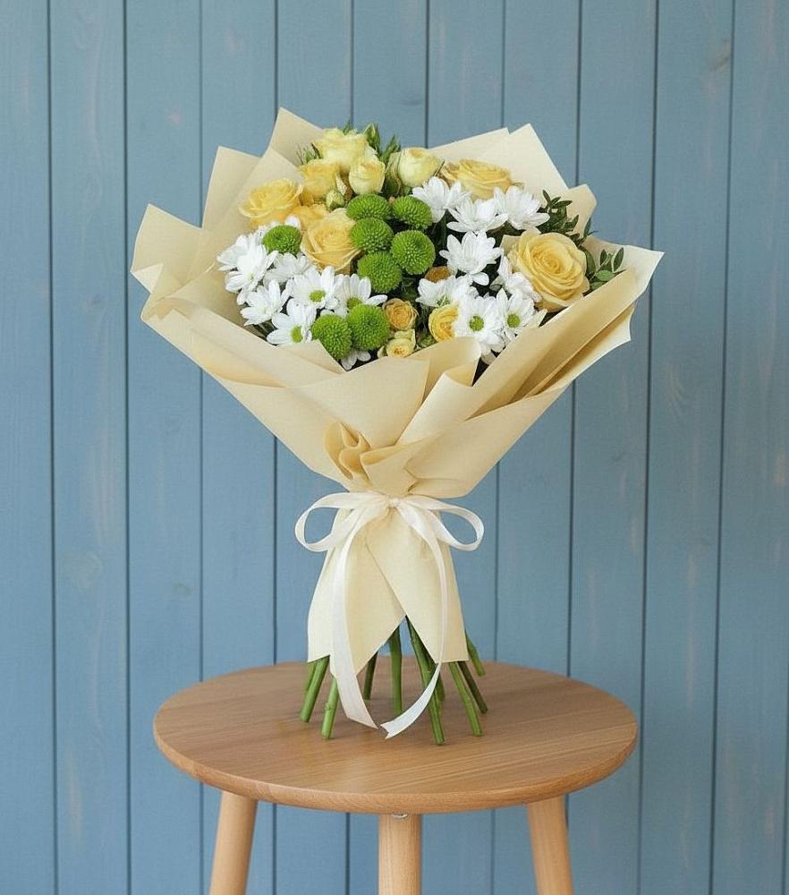 Букет цветов из: Хризантемы и Розы в Кропоткине