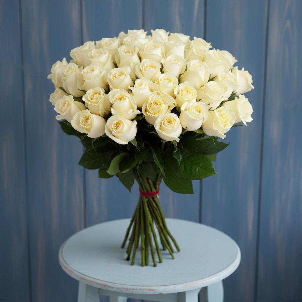 Букет 51 Белая роза Эдлесс Лав в Кропоткине