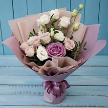 Букет цветов из:  Розы и Лизиантусы в Кропоткине
