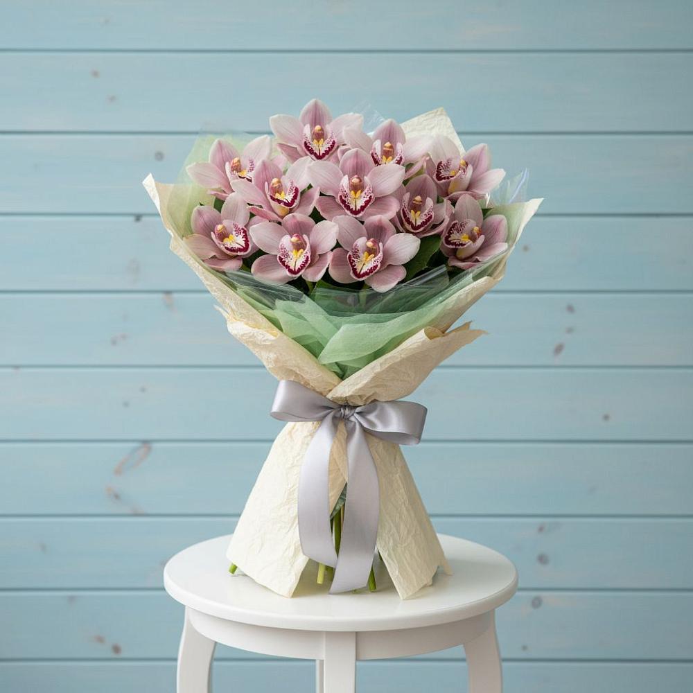 Букет цветов из: Орхидеи и Розы в Кропоткине