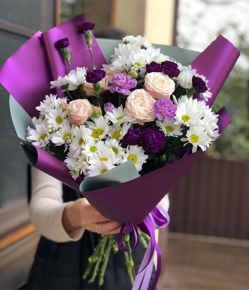 Букет цветов из: Хризантемы, Гвоздики и Розы в Кропоткине