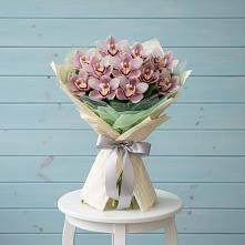 Букет цветов из:  Орхидеи и Розы в Кропоткине