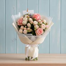 Букет цветов из:  Розы в Кропоткине
